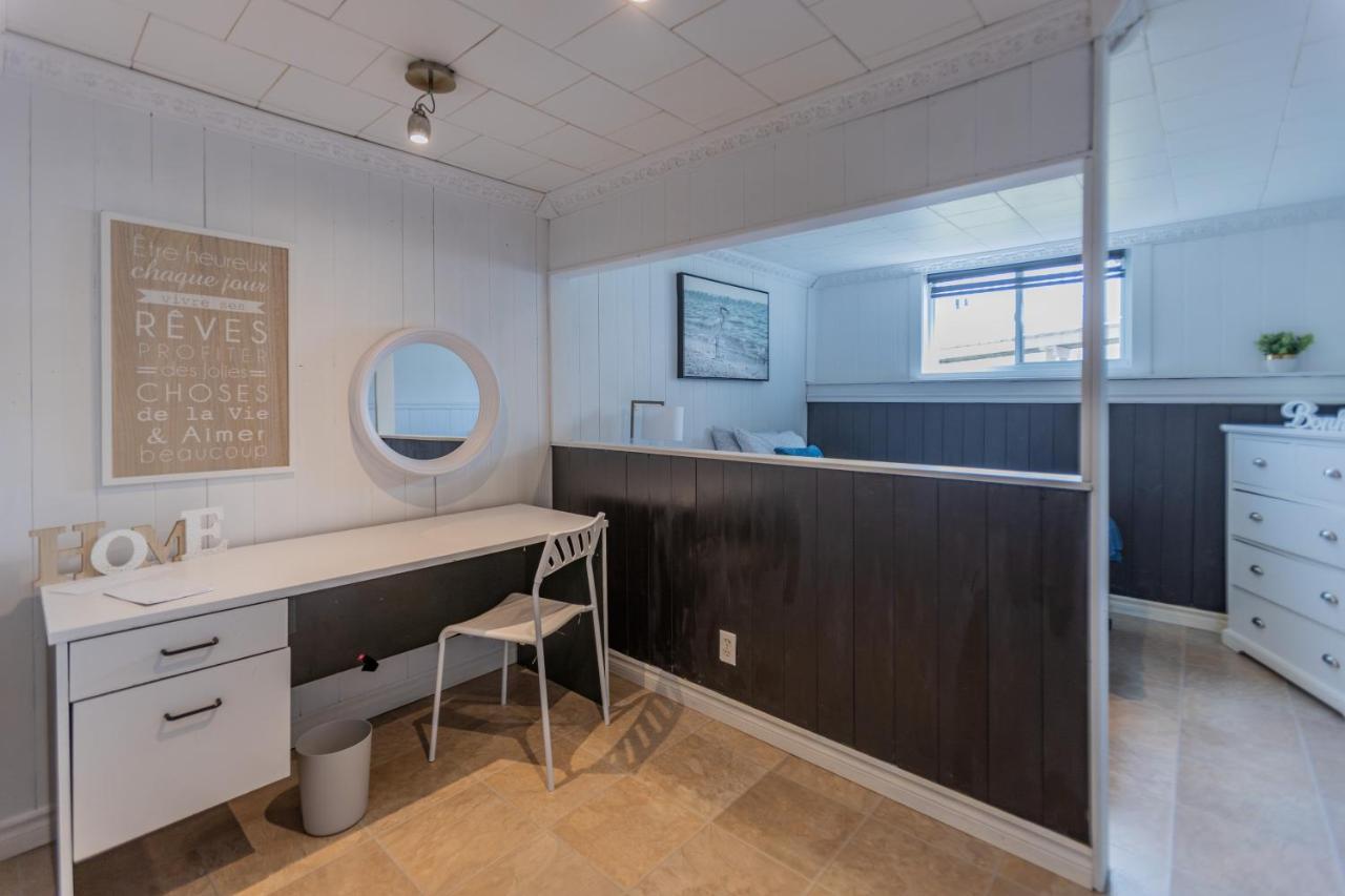 Le Chic Motel Maniwaki Exterior photo